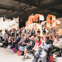 Serve and Volley is a Cologne-based graphic and interaction design studio by Klaus Neuburg and Simon Roth.