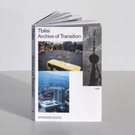  Serve and Volley is a Cologne-based graphic and interaction design studio by Klaus Neuburg and Simon Roth.