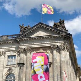 Serve and Volley is a Cologne-based graphic and interaction design studio by Klaus Neuburg and Simon Roth.