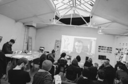 Serve and Volley is a Cologne-based graphic and interaction design studio by Klaus Neuburg and Simon Roth.