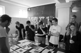 Serve and Volley is a Cologne-based graphic and interaction design studio by Klaus Neuburg and Simon Roth.