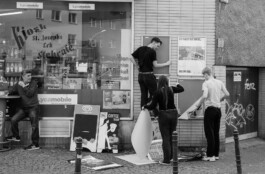 Serve and Volley is a Cologne-based graphic and interaction design studio by Klaus Neuburg and Simon Roth.